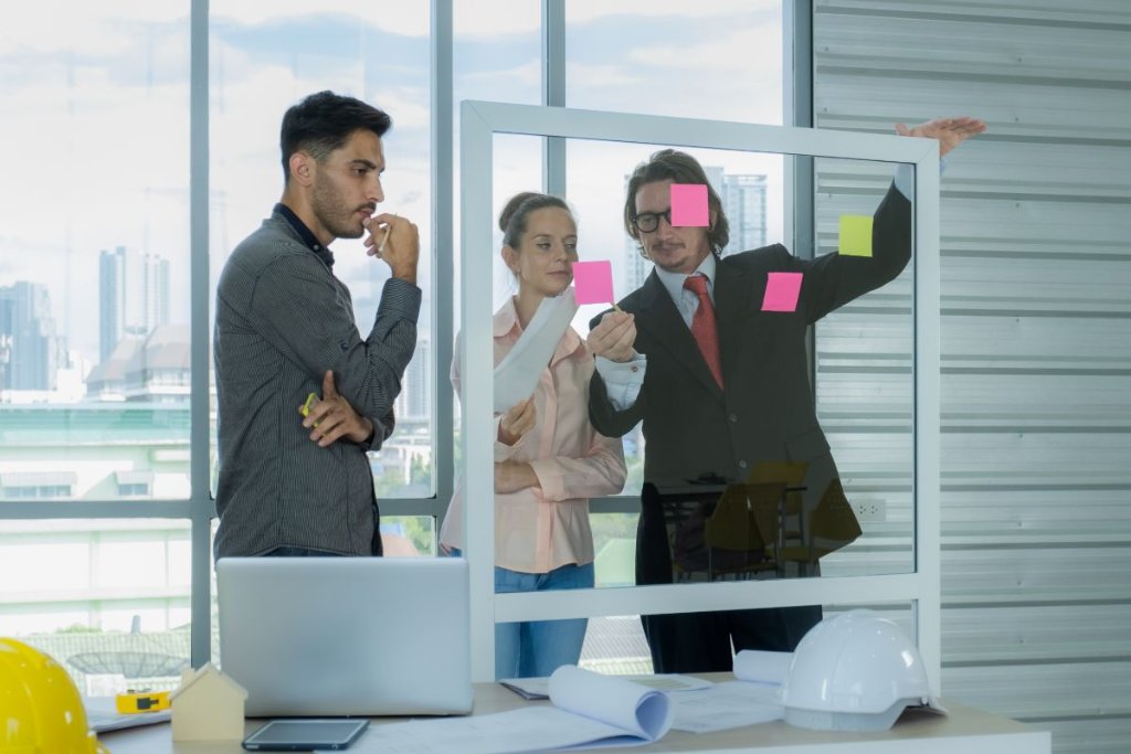 dae0d8ab2 elevateam tech 000